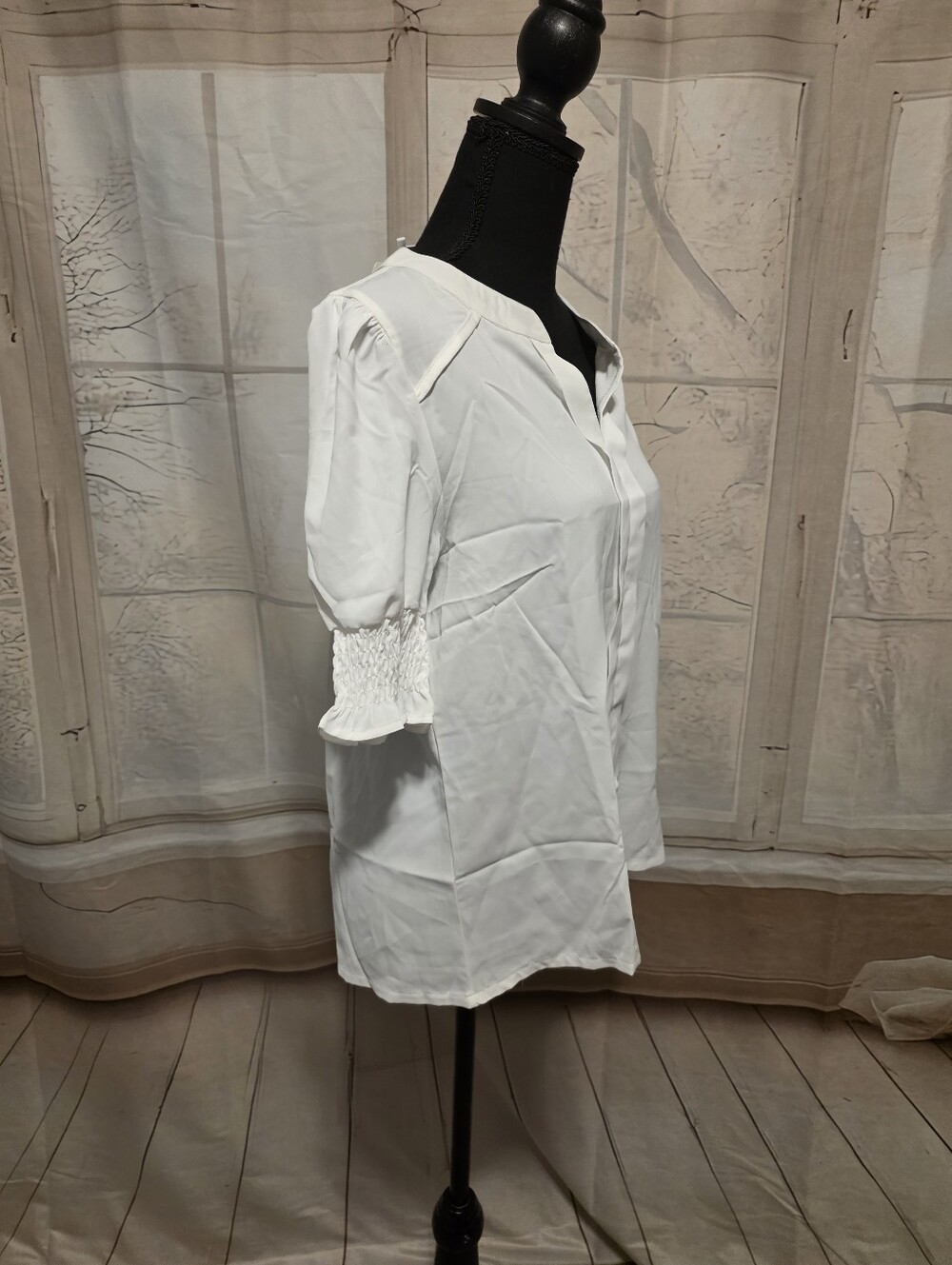 Kohl's White Smocked Short Sleeve V-Notch Blouse - Picture 2 of 7
